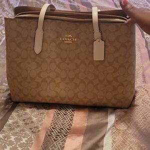 Large tote